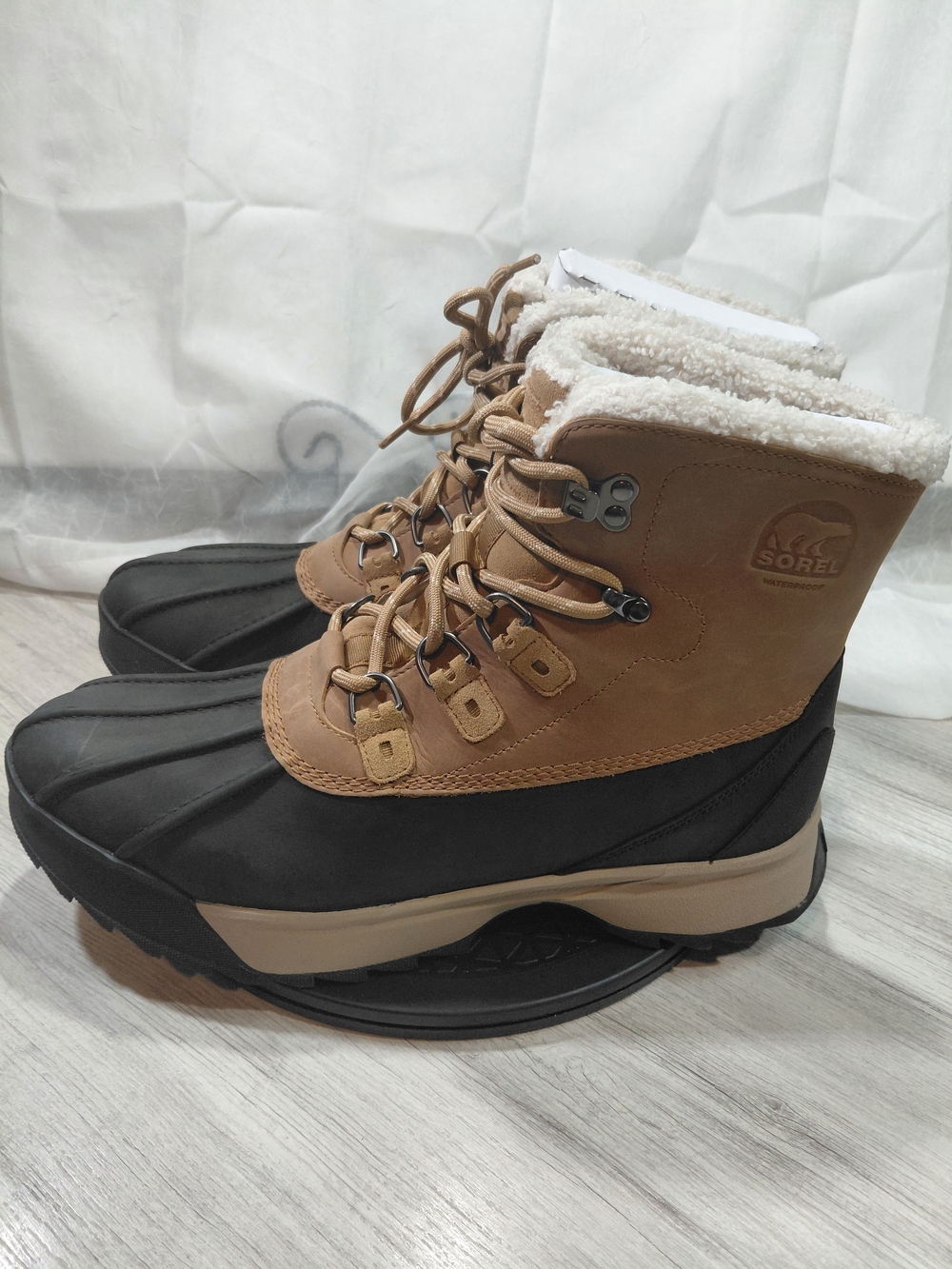 NWT Sorel Mens Caribou Tan Black Waterproof Insulated Boot Sherpa Lined SIZE 13